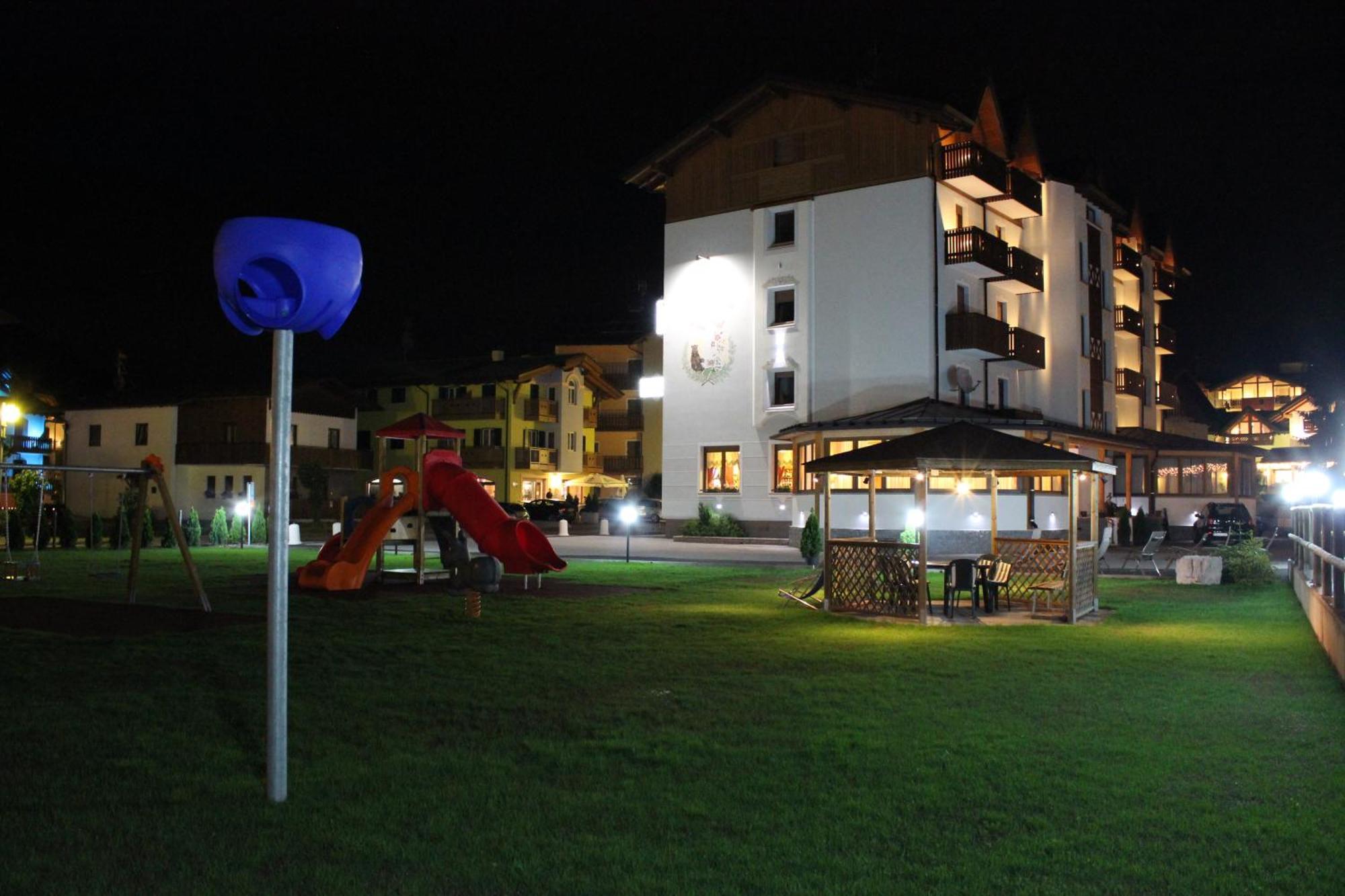 Hotel Rosa Alpina Andalo Exteriér fotografie
