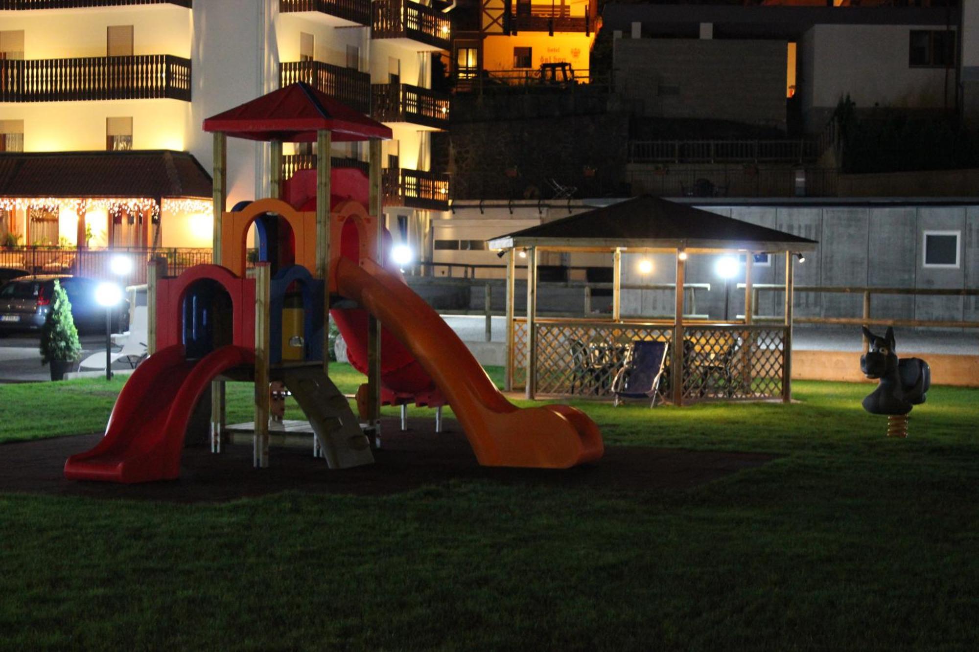 Hotel Rosa Alpina Andalo Exteriér fotografie