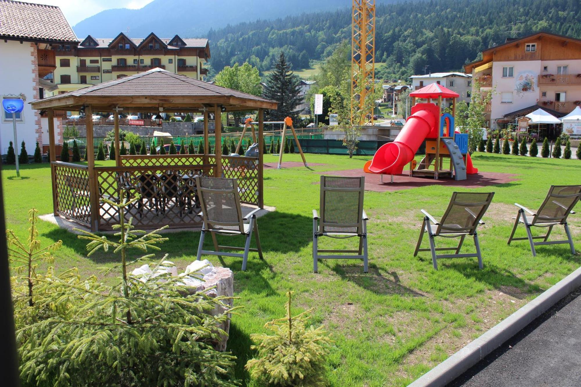 Hotel Rosa Alpina Andalo Exteriér fotografie