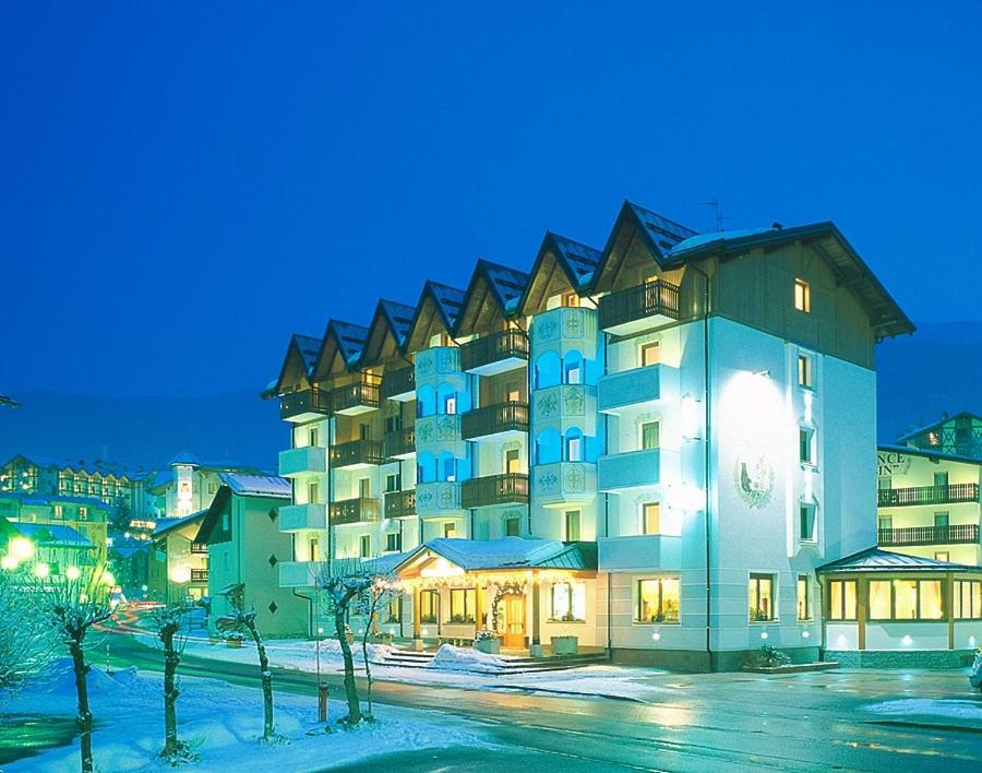 Hotel Rosa Alpina Andalo Exteriér fotografie