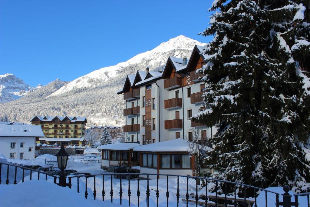 Hotel Rosa Alpina Andalo Exteriér fotografie
